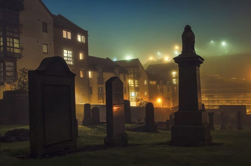 Edinburgh: The Dark Side Walking Tour - What the Tour Covers and Why It Matters