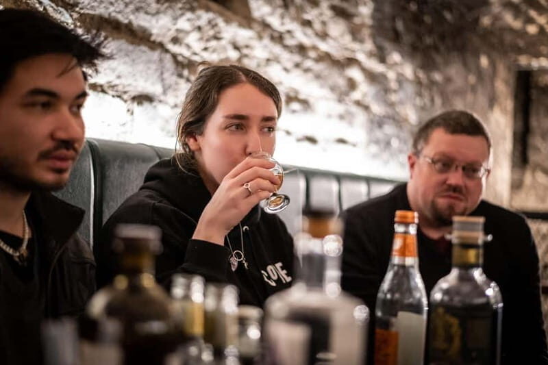 Edinburgh: The Lost Close Underground Scotch Whiskey Tasting - What Makes This Tour Stand Out?