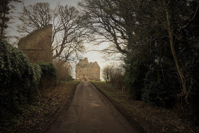 Edinburgh: The Outlander, Palaces & Jacobites Tour - An In-Depth Look at the Tour Experience