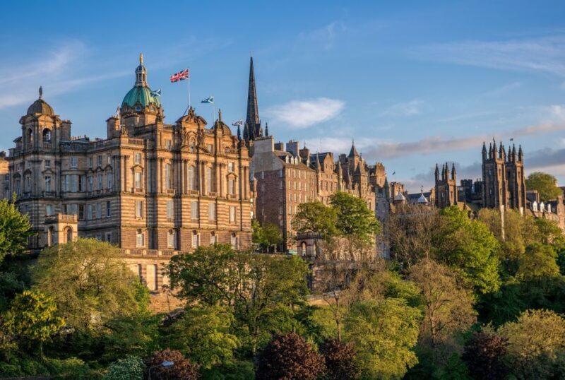 Edinburgh: The Royal City Tour from London - An Honest Breakdown of the Tour Experience