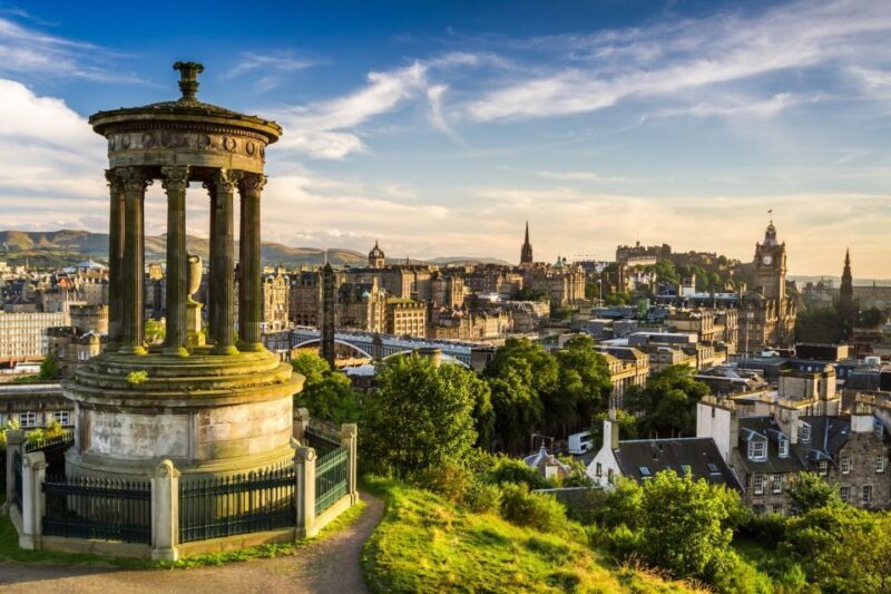 Edinburgh: The Royal City Tour from London - FAQ