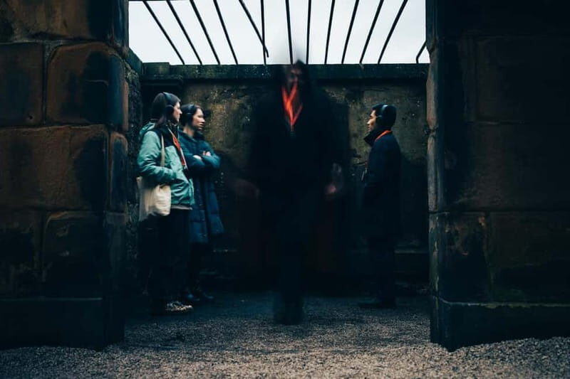 Edinburgh: Underground Vaults and Graveyard Evening Tour - What You Can Expect from the Tour