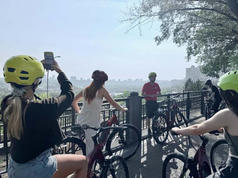Edmonton: City Bike Tour, Highlights and River Valley - An Engaging Way to See Edmonton