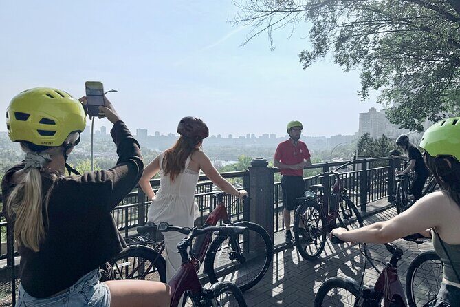 Edmonton City Highlights 3 Hour Bike Tour, E-Bike Upgrade Avail. - Key Points