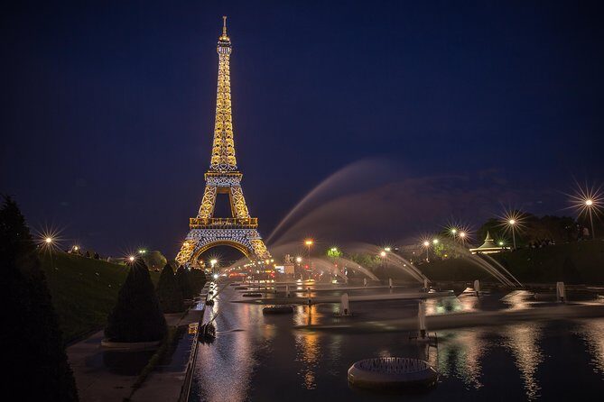 Eiffel Tower Dinner & cruise, optional Moulin Rouge - Realistic Expectations: Value for Money