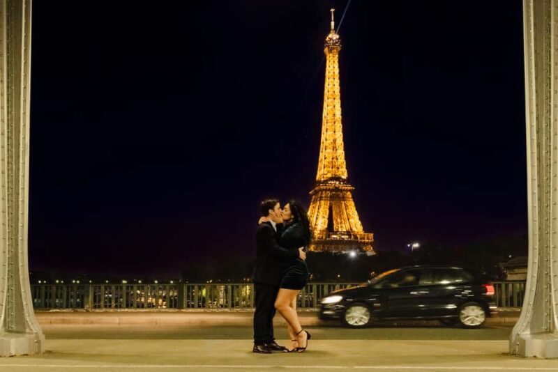 Eiffel Tower Photos: Capture Iconic Memories in Paris - FAQ