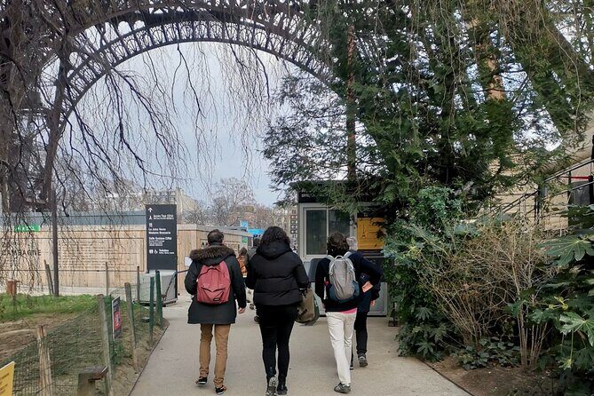 Eiffel Tower Summit Semi-Private Guided Tour - What the Tour Offers: A Detailed Look