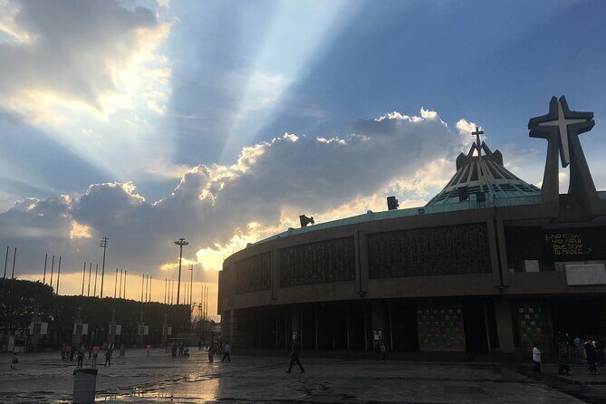 El mejor Tour Privado, Piramides de Teotihuacán y Basílica. ! - FAQs