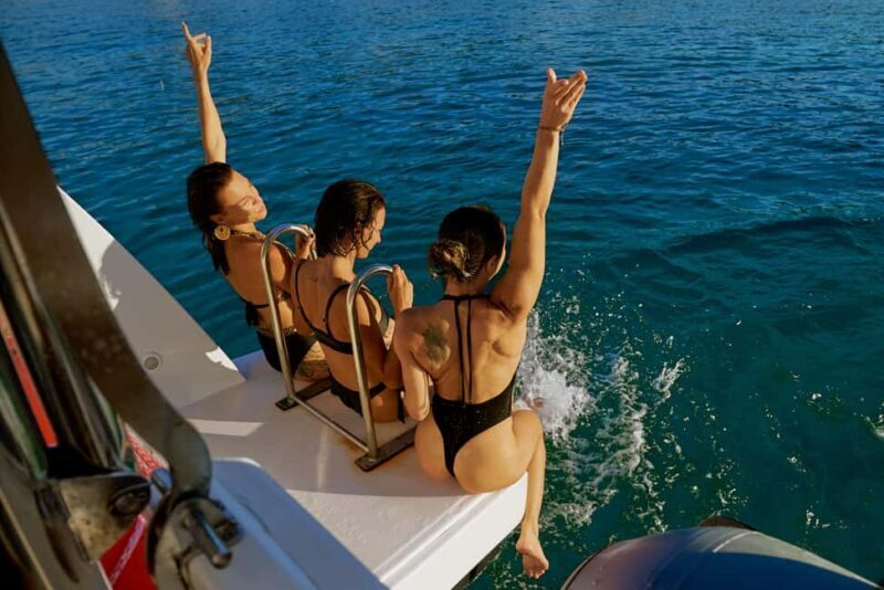 Elafonisi Sunset Catamaran: Snorkel, Paddle & Healthy Meal - Key Points