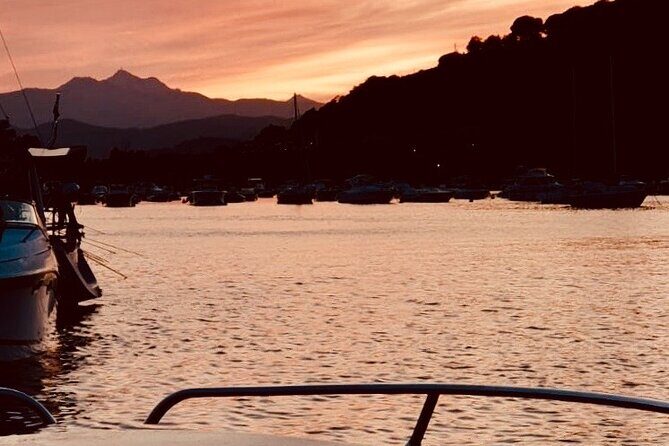 Elba Island - Aperitif on the boat at sunset - private - Who Is This Tour Best For?