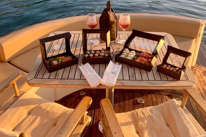 Elba Island - Aperitif on the boat at sunset - private - Frequently Asked Questions