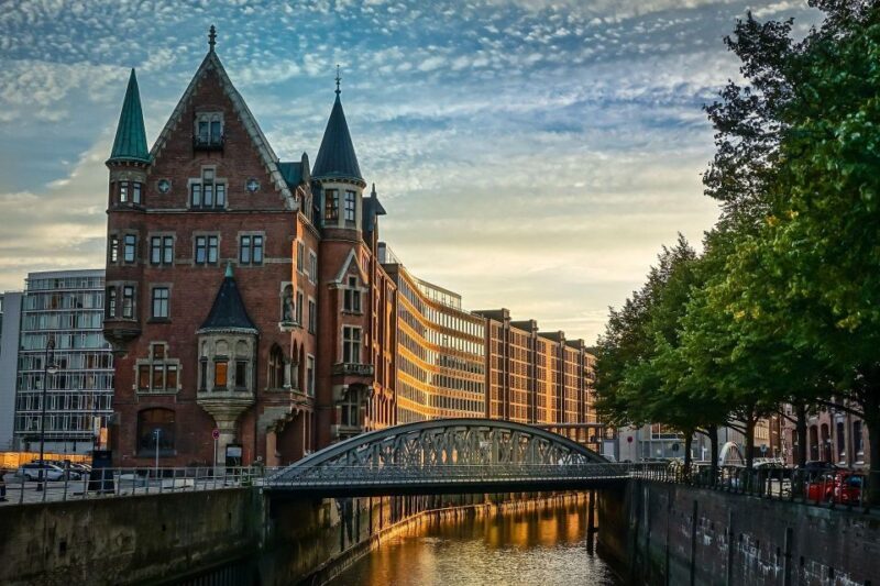 Elbphilharmonie, Speicherstadt & HafenCity Private Tour - What You Can Expect from This Tour