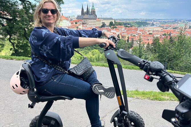 Electric Guided tours in Prague - Who Is This Tour Best For?