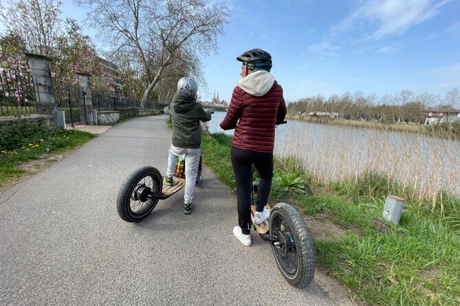 Electric Scooter Excursion with Tapas Aperitif - The Experience in Action