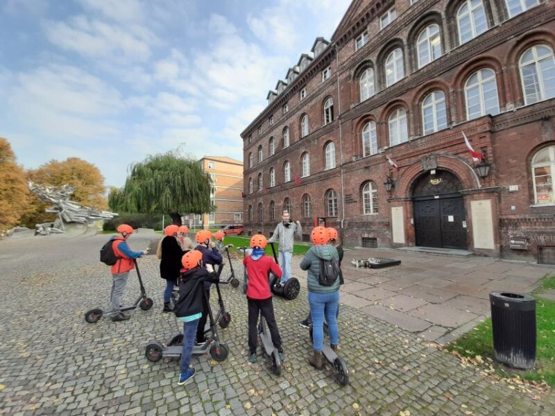 Electric Scooter Tour: Full Tour (Old Town + Ostrów Tumski) - Key Points