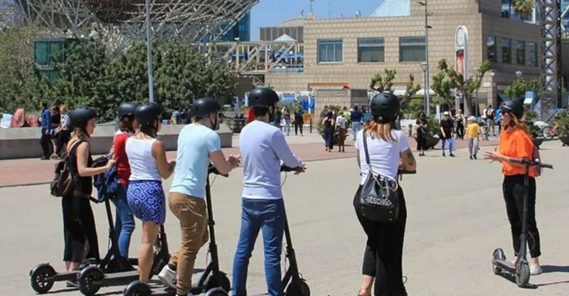 Electric Scooter Tour: Old Town Tour - 1,5-Hour of Magic! - Key Points