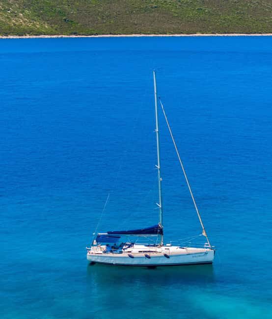 Elegant Day-Sailing Tour-Lunch&Drinks included - The Stops and What You’ll Find