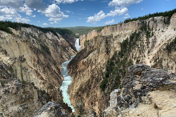 Elemental Yellowstone Grand Canyon, Waterfalls and Hidden Wonders - Key Points