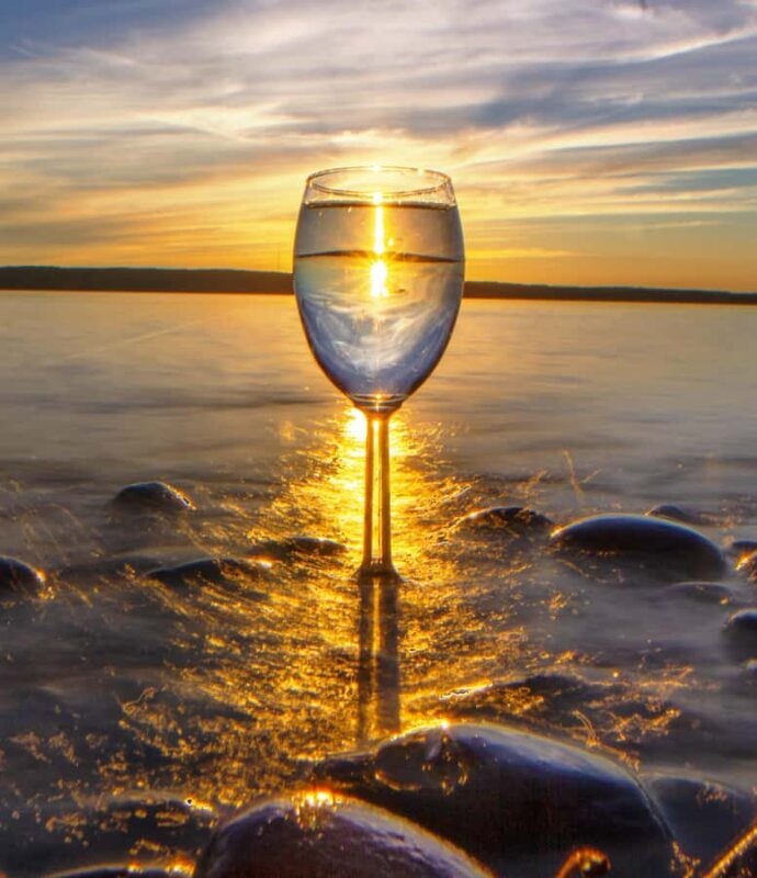 Elk Rapids: Torch Lake Area Movie Star Wine Tour (No Bus) - Key Points