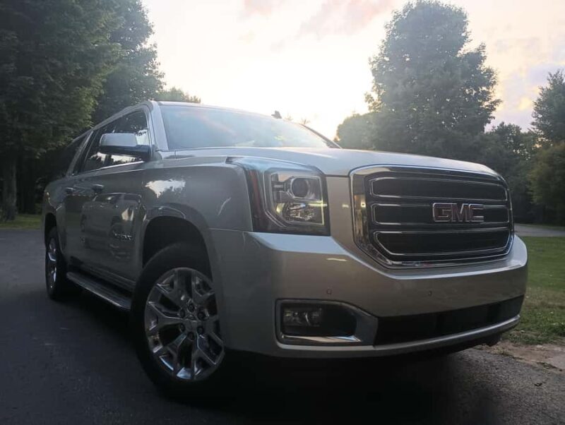 Elk Rapids: Torch Lake Area Movie Star Wine Tour (No Bus) - FAQ