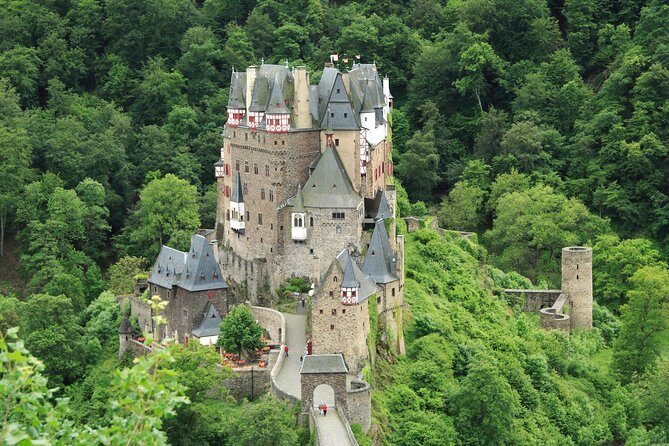 Eltz Castle Small-Group Tour from Frankfurt with Dinner - What You Can Expect from the Tour