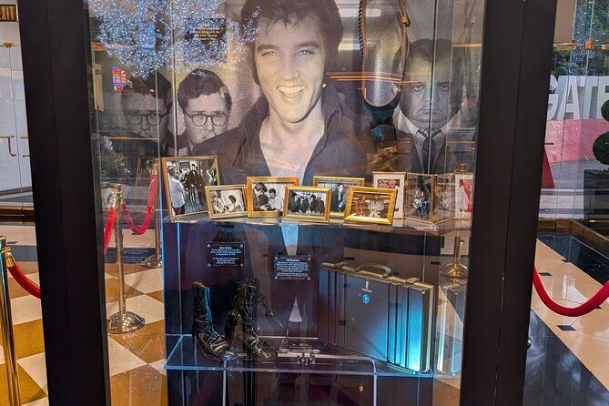 Elvis Presley History & Landmark Walking Tour Vegas - Key Points