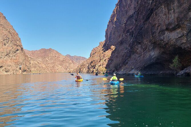 Emerald Cave Kayak Adventure - Who Should Consider This Tour?