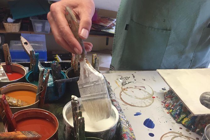 Encaustic painting workshops with Ezshwan Winding - The Sum Up