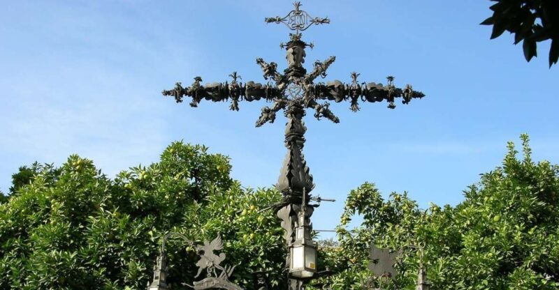 Enchanted Seville Walking Tour - Key Points