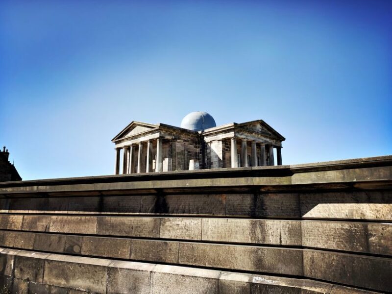 Enchanting Edinburgh: Half-Day Walking Tour with Local Guide - What You Can Expect from This Tour