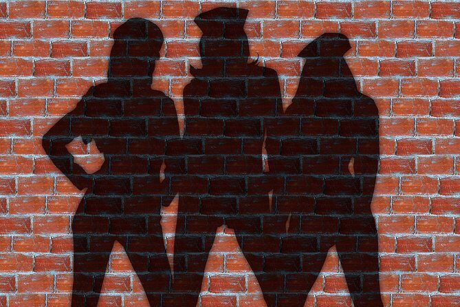 English guided Tour of the "Sinful Mile" Reeperbahn and Red Light District - Practical Details and Tips