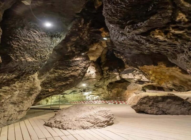 Enjoy 3 Day Private Tour in Armenia from Yerevan - The Vehicle & Group Size: Making Travel Comfortable