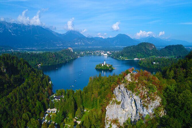 Enjoy the boat ride on Lake Bled and Castle - Key Points