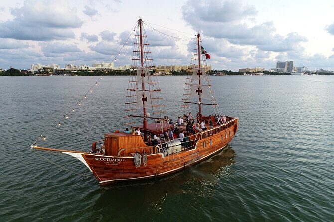 Enjoy The Spanish Galeon with a Romantic Night Dinner in Cancun - Frequently Asked Questions