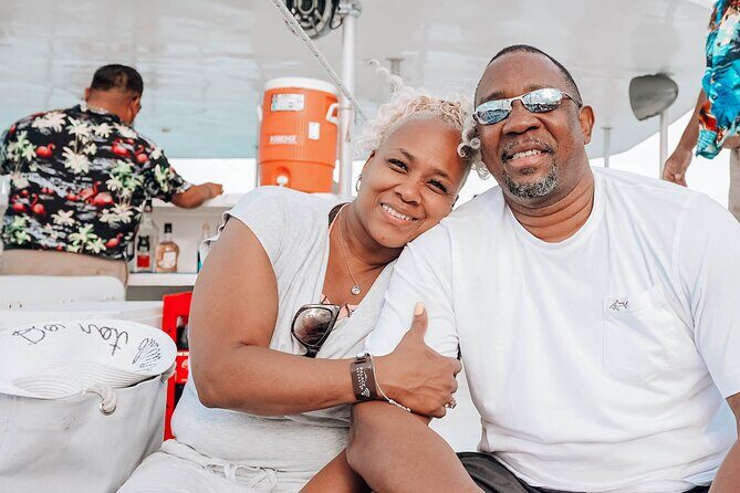 Enjoy the Sunset in Catamaran Unlimited - Sailing to Isla Mujeres from Cancún - Who This Tour Is Best For