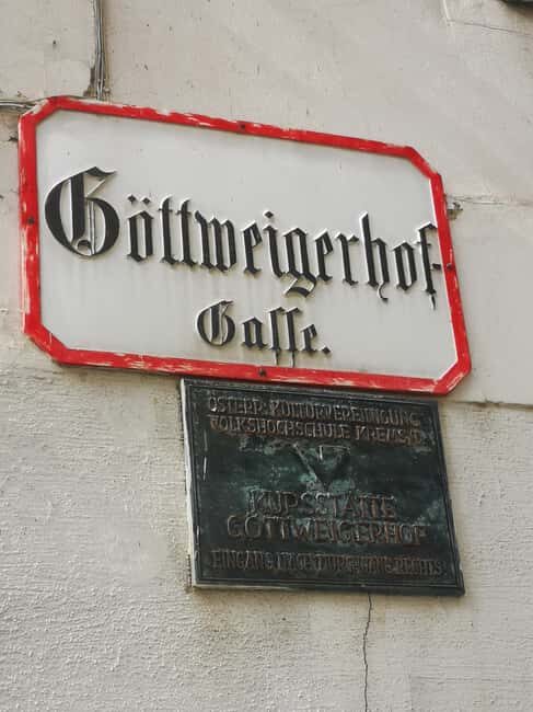 Enjoyment with history - through the wine taverns of Krems & Stein an der Donau - Who Should Consider This Tour?