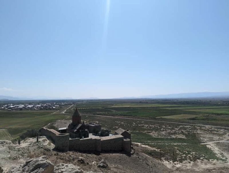 Enlightened Armenia: Echmiadzin, Khor Virap, Noravank, Areni - An Honest Look at the Itinerary