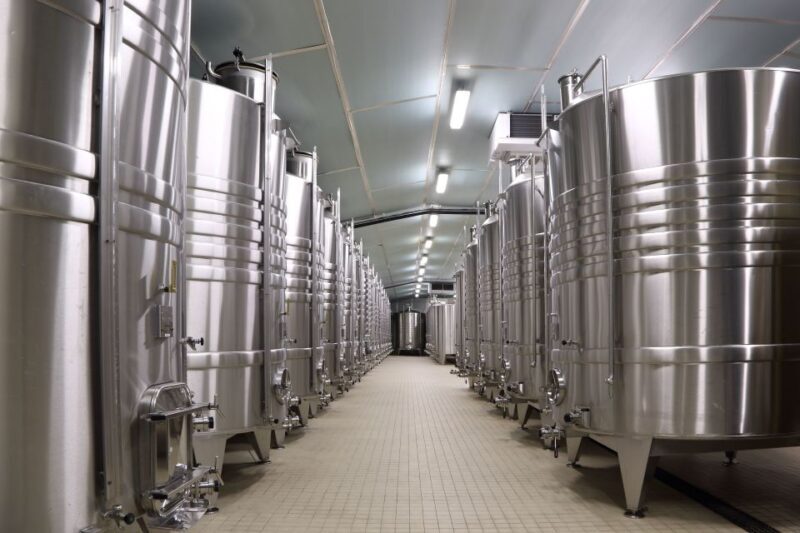 Epernay: Guided Tour of Champagne Cellar with Tastings - Accessibility and Practicalities