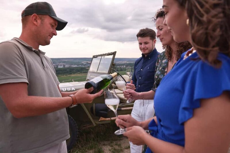 Epernay: Jeep tour of the vineyards with tasting and visits - The Experience in Detail