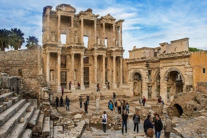 Ephesus Ancient City & Turkish Bath Private Tour From Kusadasi - How to Make the Most of Your Day