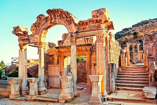 Ephesus Full-Day Tour from Istanbul by Plane with Antique City - Who Should Consider This Tour?