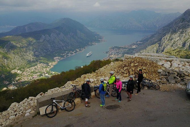 Epic 25 Turns Downhill Bike Descent w/ Panoramic Cable Car Ascent - Who Will Love This Tour?