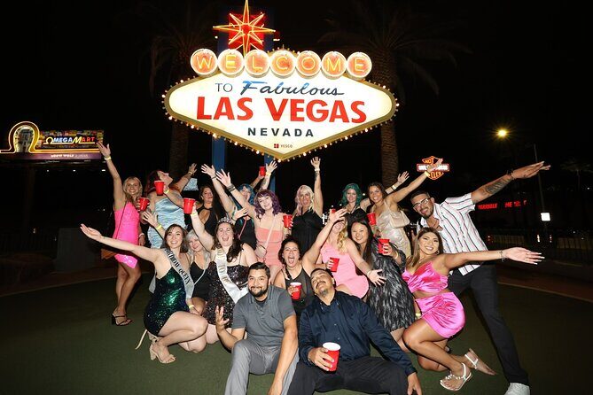 Epic Nightclub Crawl with Party Bus Ride & Free Drinks - A fun-filled night out with the Epic Nightclub Crawl in Las Vegas