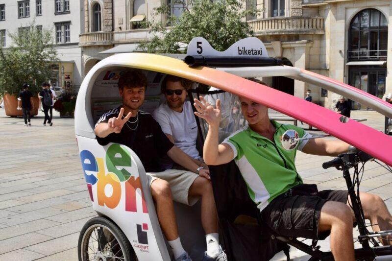 Erfurt: Private Guided Classic Old Town E-Rickshaw Tour - FAQs