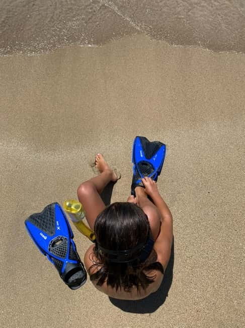 Es Grau:Private Snorkeling Experience with Picnic and Drinks - Key Points