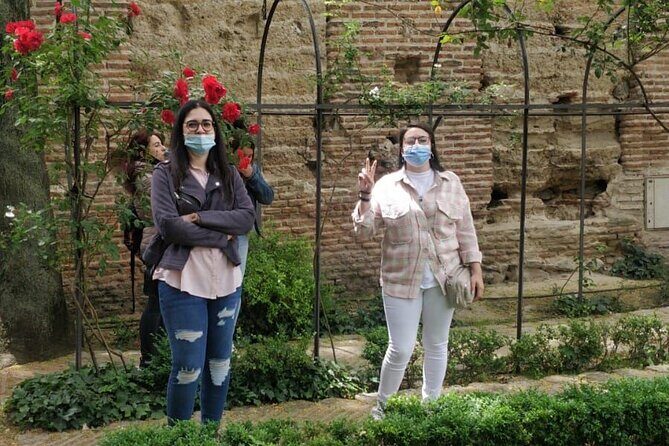 Escape Game by Girona, free the statues - What’s Included and What’s Not?