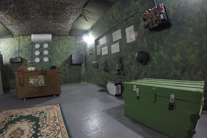 Escape Room in Guadalajara: Save the World in a Bunker - The Cost and Value