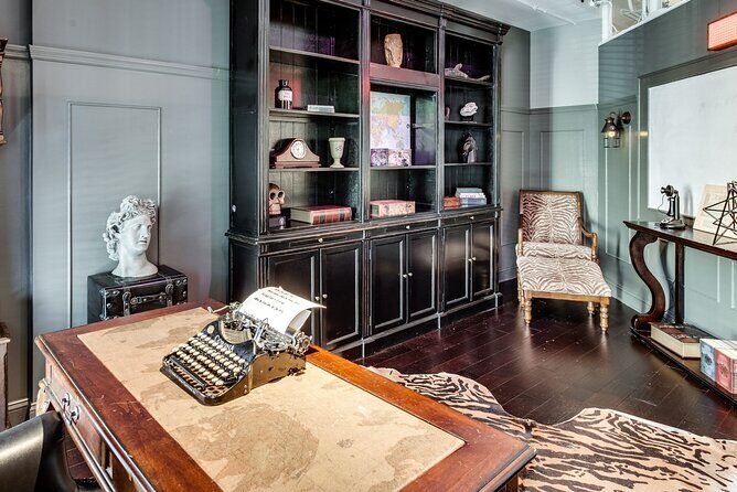 Escape Room Live Alexandria: 60-Minute Adventures - The Themed Adventures: What Sets Them Apart