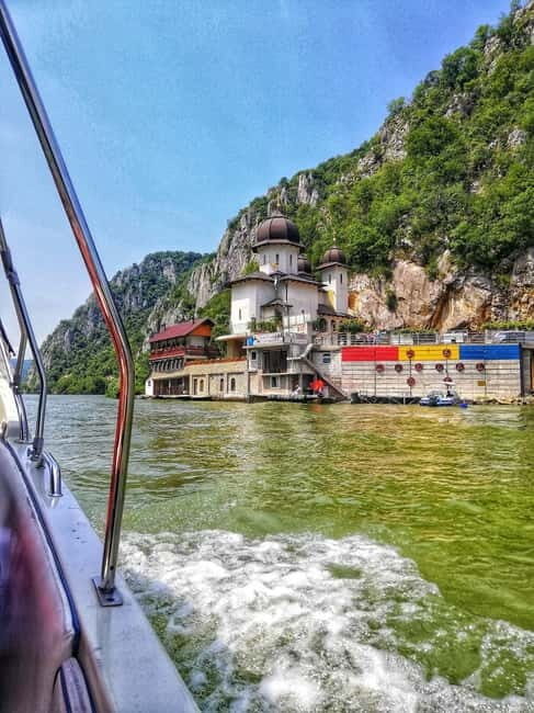 Eselnita: Boat Cruise on the Danube River - Exploring the Danubes Natural and Cultural Gems