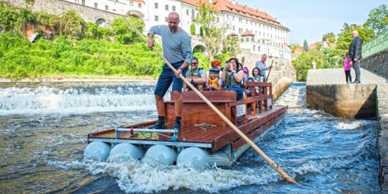 eský Krumlov: Wooden Raft River Cruise - Key Points